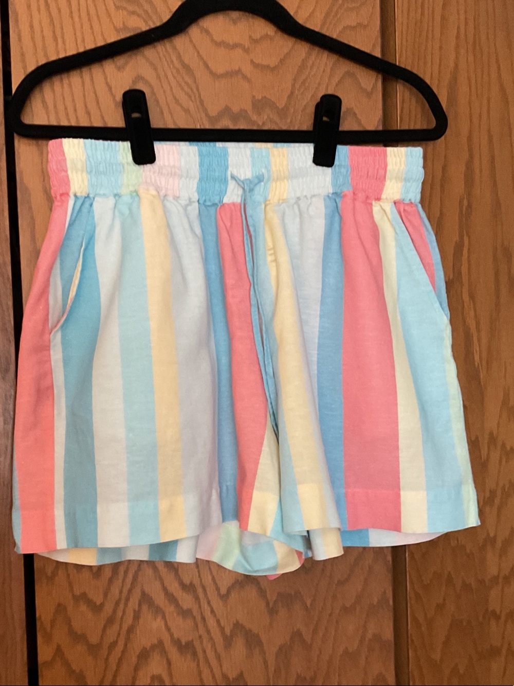 VENUS Pastel Vertical Stripe High-Waist Shorts - Pink Blue Yellow Cream